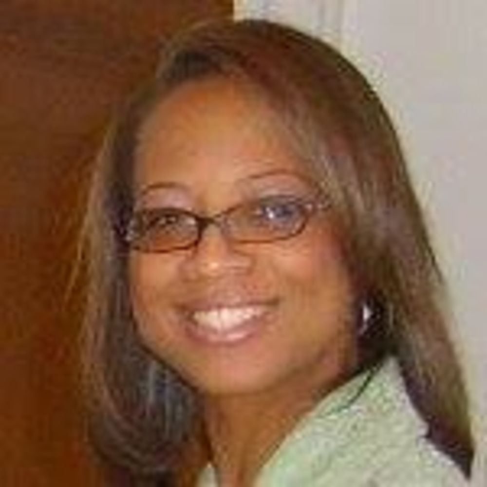 Meet your Posher, Nadine